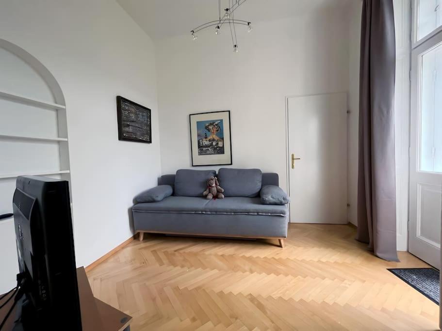 Villa Alexandercharmante Wohnung Mit Bergblick, Villa Alexander Земмеринг Екстер'єр фото